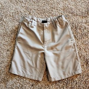 Under armour khaki shorts